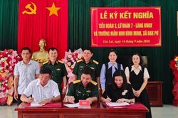 Tiểu đoàn 3 kết nghĩa với làng Hway và Trường Mầm non Bình Minh