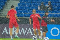 CLB CAHN thua đậm Gamba Osaka 1-4 ở trận ra quân Cúp C1 châu Á