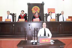 Tòa án nhân dân tỉnh Ninh Bình tổ chức phiên tòa trực tuyến kết hợp rút kinh nghiệm hai cấp