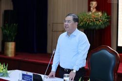 Phó thủ tướng: Đẩy mạnh nguồn điện mặt trời mái nhà, cơ chế mua bán điện trực tiếp