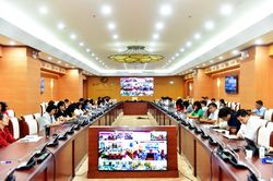 Đảng ủy NHNN tham dự Hội nghị tập huấn về Hệ thống thông tin lĩnh vực Tổ chức xây dựng Đảng và Cơ sở dữ liệu đảng viên
