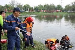 Thực tập sát thực tế để cứu người trong thiên tai