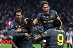 Inter Milan ngược dòng kịch tính trước Udinese