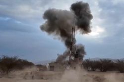 Houthi mở rộng kiểm soát ở miền Tây Yemen