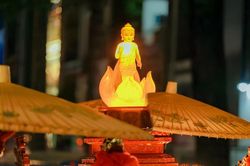 Ánh đạo vàng