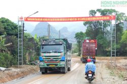 Chủ tịch Nghệ An phê bình 4 sở, ban ngành và hàng chục địa phương giải ngân vốn đầu tư công chưa tốt