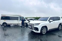 Xe Lexus chèn ép, dừng đột ngột trên cao tốc: Công an điều tra dấu hiệu tội phạm