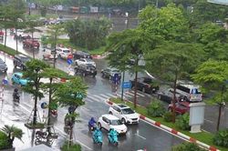 Hà Nội yêu cầu các xã, phường sẵn sàng phương án hỗ trợ người dân ứng phó thiên tai
