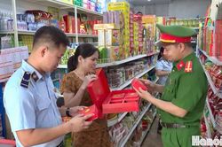 Thị trường Trung thu: Ngăn hàng lậu từ địa bàn cơ sở