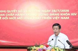 Hà Nội gương mẫu đi đầu trong đổi mới mô hình phát triển