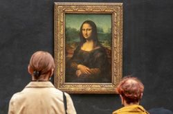 Louvre 'cầu viện' giới nhà giàu châu Á cho cuộc đại tu tỷ USD