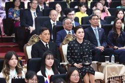 Nhà vua, Hoàng hậu Thái Lan thăm Trung tâm Ngôn ngữ và Văn hóa Thái Lan