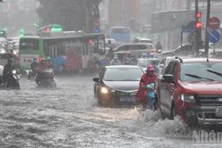 Thời tiết ngày 16/9: Mưa lớn tiếp diễn tại Bắc Bộ và Bắc Trung Bộ
