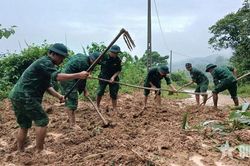 Tiến hành công tác Đảng, công tác chính trị trong ứng phó với mưa lớn, ngập lụt, lũ quét