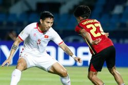 HLV Kim Sang-sik có triệu tập Văn Hậu dự FIFA ASEAN Cup 2026?