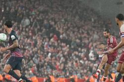 Siêu phẩm của Szoboszlai nhấn chìm Tottenham ở Cúp Liên đoàn Anh