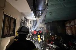 Cháy nhà ở Hà Nội, 5 người tử vong