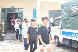 Hàng chục 'quái xế' tụ tập ở biệt thự rồi chạy xe độ chế náo loạn Vũng Tàu