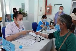 TP Hồ Ch&iacute; Minh: X&acirc;y dựng mạng lưới chuy&ecirc;n m&ocirc;n 'phủ' trạm y tế