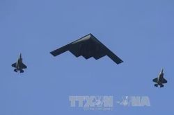 Vũ khí với vẻ ngoài giống tàng hình cơ B-2 xuất hiện tại Ba Lan