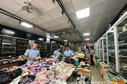 Sơn La: Phạt 45 triệu đồng hộ kinh doanh bán hàng giả mạo nhãn hiệu