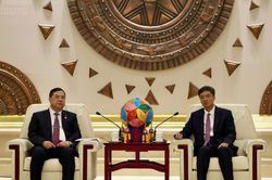 Phó Thủ tướng Thường trực Phạm Gia Túc đề nghị Quảng Tây thúc đẩy kết nối đường sắt, cửa khẩu thông minh và AI