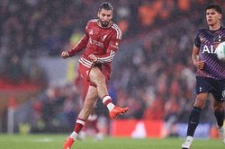 Liverpool quật ngã Tottenham bằng đẳng cấp vượt trên mọi con số
