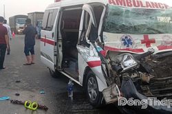 Xe cứu thương và xe tải va chạm trên cao tốc Trung Lương - Mỹ Thuận, 4 người bị thương