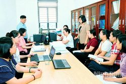 Đẩy nhanh số hóa hồ sơ, xây dựng dữ liệu đảng viên dùng chung