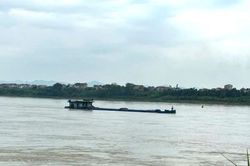 Sẵn sàng ứng phó mưa lũ, không để ách tắc trên các tuyến đường thủy