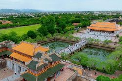 Huế khai thác những lợi thế riêng có để 'níu chân' du khách