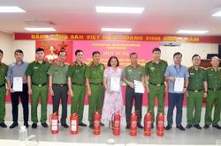 Hà Nội: Hội Cựu CAND phường Dương Nội làm cầu nối đưa trí tuệ chuyên gia PCCC đến địa bàn dân cư
