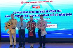 Chung tay xây dựng giao thông Thủ đô an toàn, văn minh