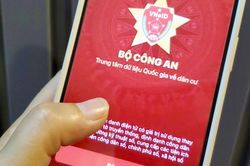 Dùng VNeID, có thể tích thêm quyền lợi nhận lương