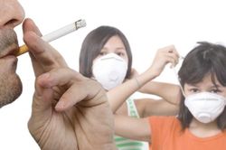 Nhận diện vấn đề giới trong sử dụng và phơi nhiễm thuốc lá
