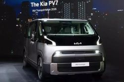 Xe van điện Kia PV7 trình làng tại triển lãm IAA Transportation 2026