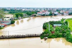 Hà Nội và nhiều tỉnh miền Bắc chủ động ứng phó mưa to, ngập úng, lũ quét