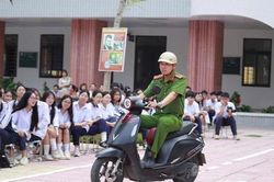 Hoàng Liệt: 1.400 học sinh THPT được tập huấn kỹ năng lái xe an toàn