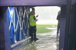 Sân vận động tại La Liga 'thất thủ'