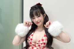 Ca sĩ mặt nạ trở lại