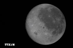 NASA phát hiện hố va chạm lớn hình thành trên Mặt Trăng