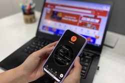 Hộ kinh doanh có thể kê khai thuế qua Chatbot trên ứng dụng eTax Mobile
