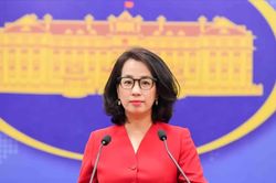 Việt Nam - Nga thúc đẩy hợp tác, hướng tới miễn thị thực cho người Việt