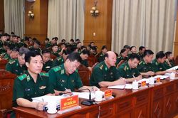 Bộ đội Biên phòng tham gia nghiên cứu, học tập, quán triệt và triển khai thực hiện một số Nghị quyết, Chỉ thị của Bộ Chính trị