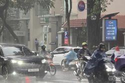Hà Nội: Chi tiết các tuyến đường úng ngập, đọng nước sau mưa lớn 80–160mm