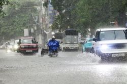Mưa lũ dâng cao, Thanh Hóa yêu cầu sẵn sàng cho học sinh nghỉ học