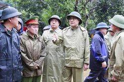 Phú Thọ: Mưa lớn gây sạt lở, 3 người trong một gia đình tử vong