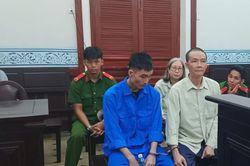 Cựu cán bộ cấu kết 'giải cứu' người nghiện, nhận hàng trăm triệu đồng