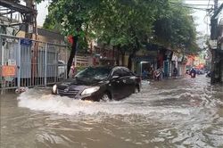 Hà Nội: Trường học linh hoạt hình thức dạy học ứng phó với ngập úng