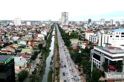 Cận cảnh tuyến đường được đề xuất mở rộng lên 10 làn xe ở Nghệ An